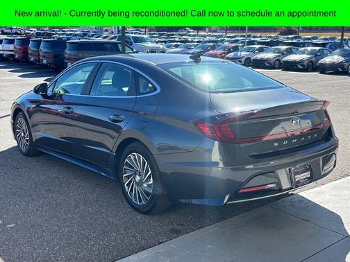 2023 Hyundai SONATA Hybrid SE