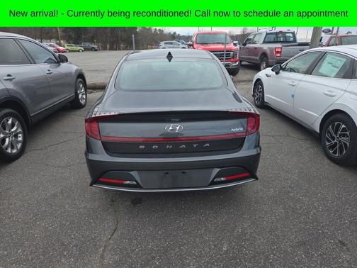 2023 Hyundai SONATA Hybrid SE