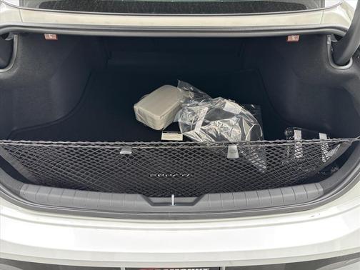 2026 Hyundai SONATA Hybrid Base