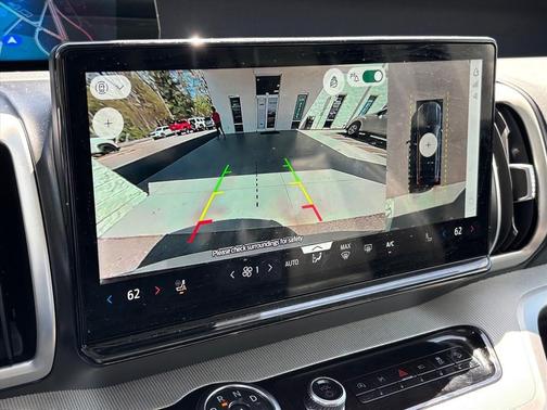 Silver Metallic 2025 Ford Expedition Active