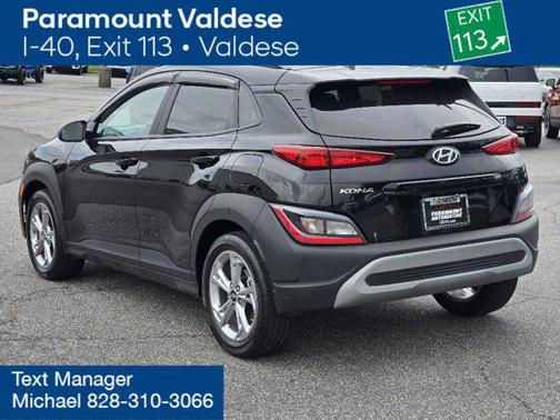 2022 Hyundai KONA SEL
