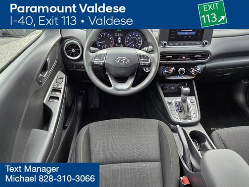 2022 Hyundai KONA SEL