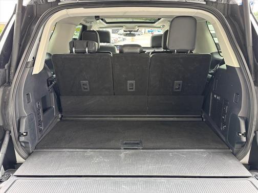 Silver Metallic 2025 Ford Expedition Platinum