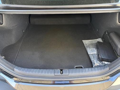 2023 Genesis G70 2.0T AWD