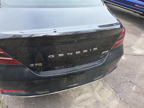 2023 Genesis G70 2.0T AWD