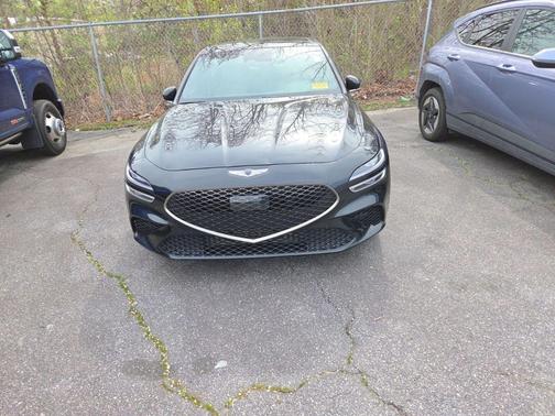2023 Genesis G70 2.0T AWD