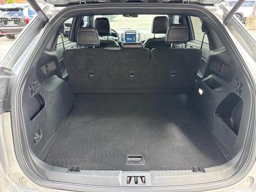 Silver Metallic 2021 Ford Edge ST Line