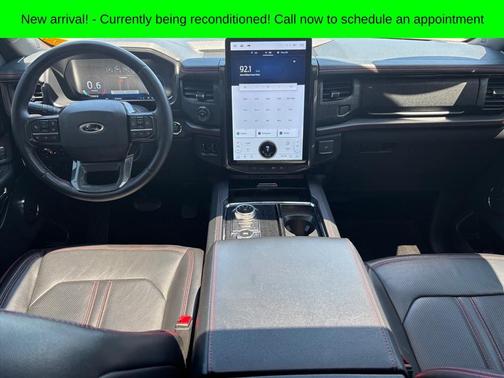 White Metallic 2022 Ford Expedition Limited
