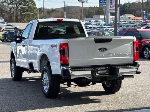 OXFORD WHITE 2026 Ford F-350 XLT