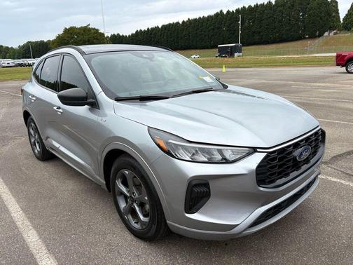 Silver Metallic 2023 Ford Escape ST-Line