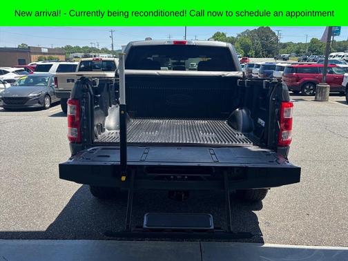 Gray Metallic 2022 Ford F-150 XL