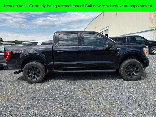 Black Metallic 2021 Ford F-150 XLT