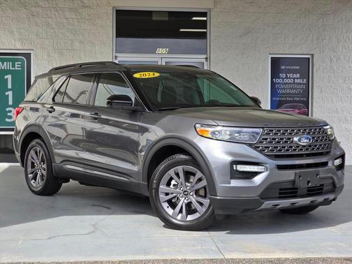 CARBONIZED GRAY METALLIC 2024 Ford Explorer XLT