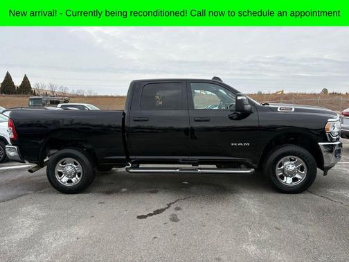 2024 RAM 2500 Big Horn Crew Cab 4x4 6'4' Box