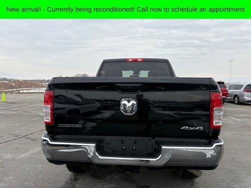 2024 RAM 2500 Big Horn Crew Cab 4x4 6'4' Box