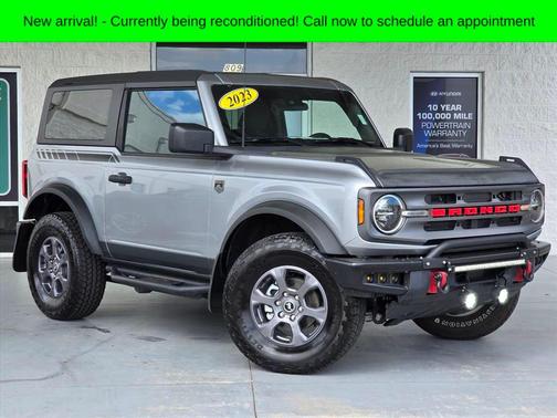 ICONIC SILVER METALLIC 2023 Ford Bronco Big Bend