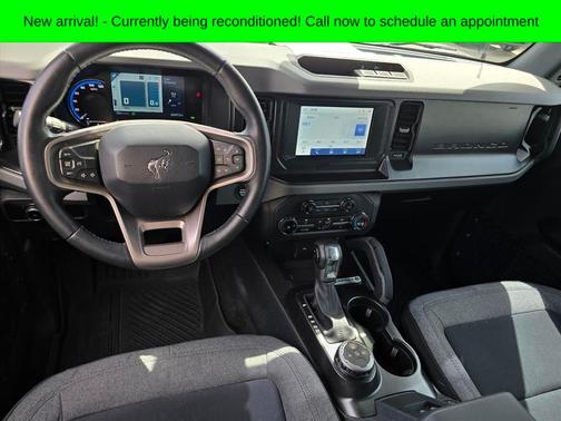 ICONIC SILVER METALLIC 2023 Ford Bronco Big Bend