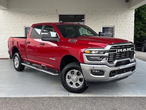 Molten Red 2026 RAM 2500 Big Horn Crew Cab 4x4 6'4' Box