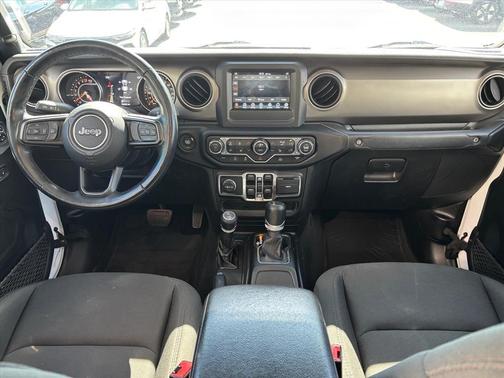 Bright White Clearcoat 2021 Jeep Gladiator Sport S