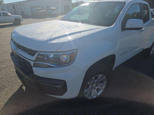 Summit White 2022 Chevrolet Colorado LT