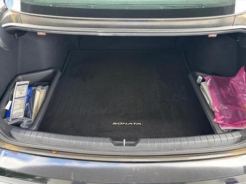 Onyx Black 2023 Hyundai SONATA Hybrid Limited