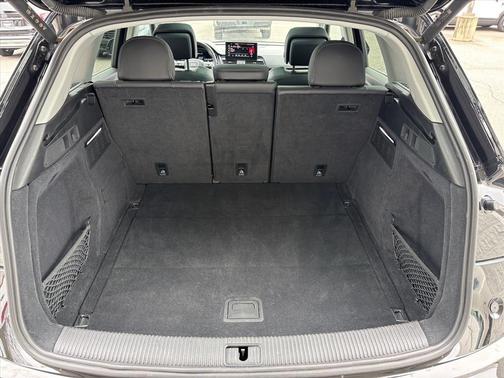 2024 Audi Q5 45 S line Premium Plus