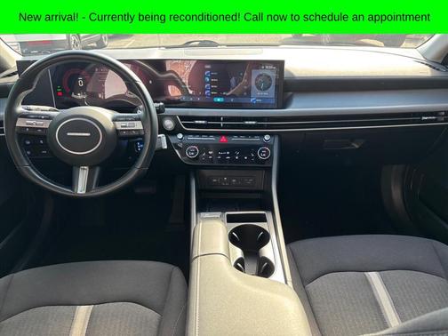 2024 Hyundai SONATA Hybrid SE