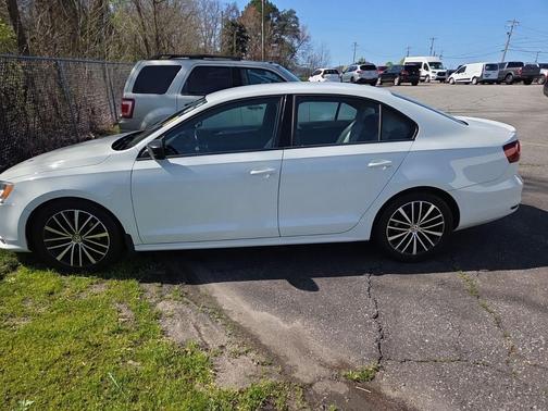 2016 Volkswagen Jetta 1.8T Sport