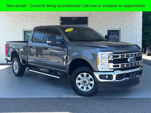 Gray Metallic 2024 Ford F-250 XLT