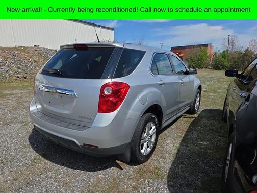 Silver Ice Metallic 2012 Chevrolet Equinox LS