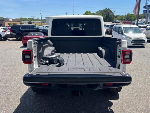 Bright White Clearcoat 2020 Jeep Gladiator Rubicon