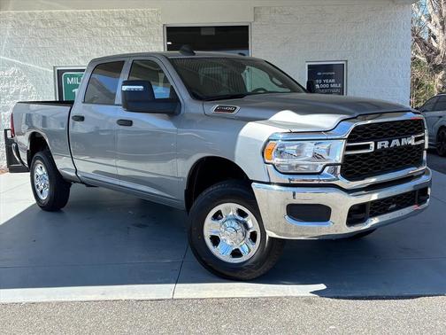 Billet Silver Metallic Clearcoat 2024 RAM 2500 Tradesman Crew Cab 4x4 6'4' Box