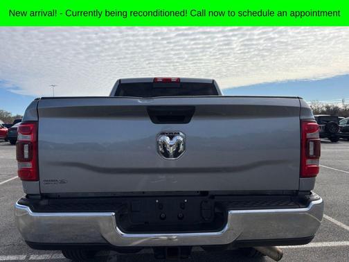 2024 RAM 2500 Tradesman Crew Cab 4x4 6'4' Box