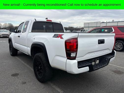 2022 Toyota Tacoma SR