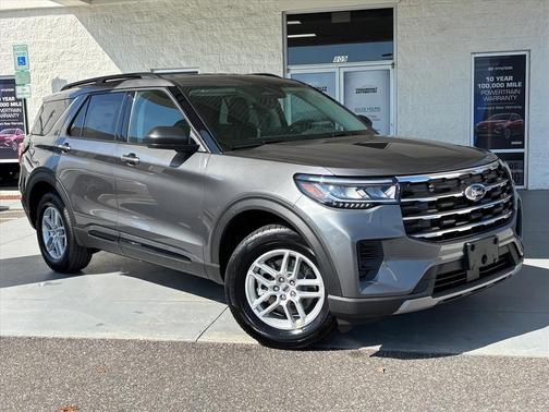 2026 Ford Explorer Active w/200A Pkg