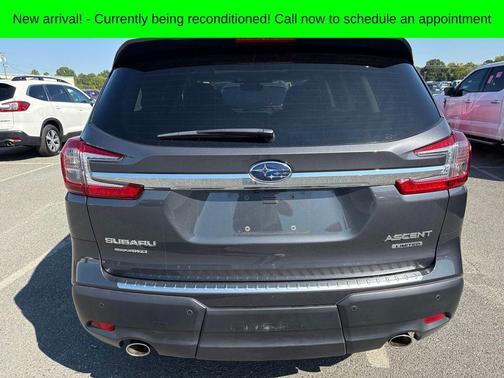 Gray Metallic 2023 Subaru Ascent Limited 7-Passenger