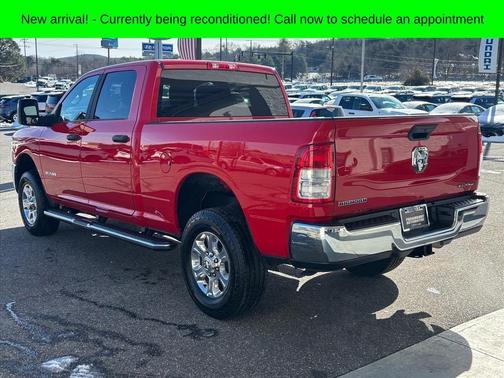 2024 RAM 2500 Big Horn Crew Cab 4x4 6'4' Box