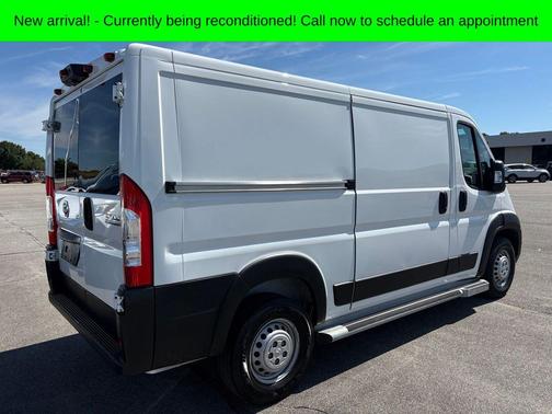 Bright White Clearcoat 2025 RAM ProMaster 2500 Tradesman