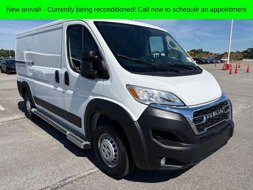 Bright White Clearcoat 2025 RAM ProMaster 2500 Tradesman
