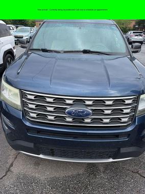 Blue 2017 Ford Explorer XLT