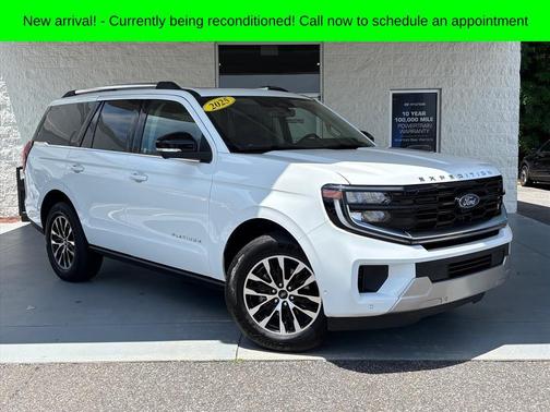 Oxford White 2025 Ford Expedition Platinum