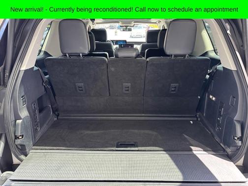 Oxford White 2025 Ford Expedition Platinum