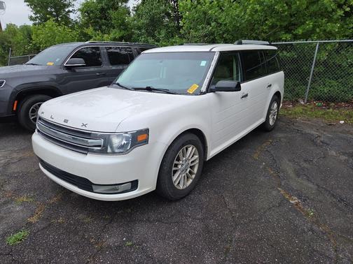White Platinum Clearcoat Metallic 2018 Ford Flex SEL