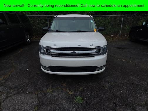 White Platinum Clearcoat Metallic 2018 Ford Flex SEL