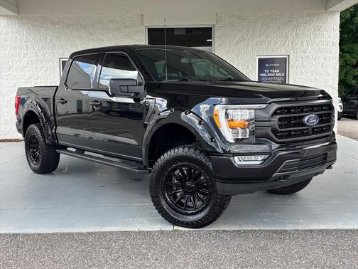 Black Metallic 2023 Ford F-150 XLT