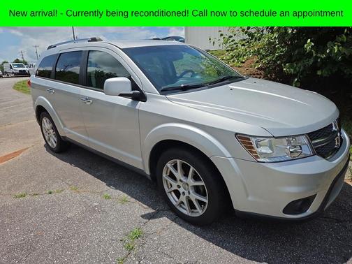 Bright Silver Metallic 2011 Dodge Journey Crew