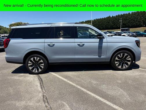 Gray Metallic 2025 Ford Expedition Max Platinum
