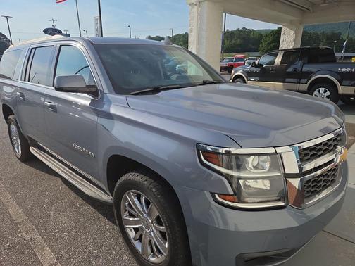 Slate Gray Metallic 2016 Chevrolet Suburban LT