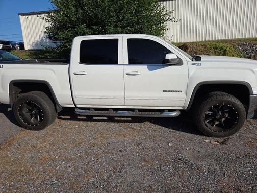 Summit White 2014 GMC Sierra 1500 SLE