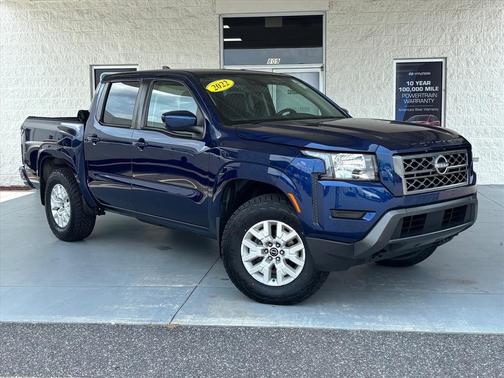 Deep Blue Pearl 2022 Nissan Frontier SV